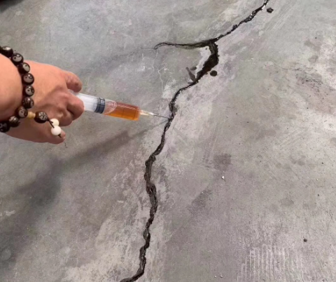 荷塘混凝土裂缝修补技术详解​